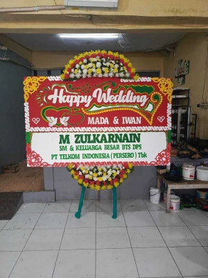 Papan Bunga di Ngadireso Poncokusumo